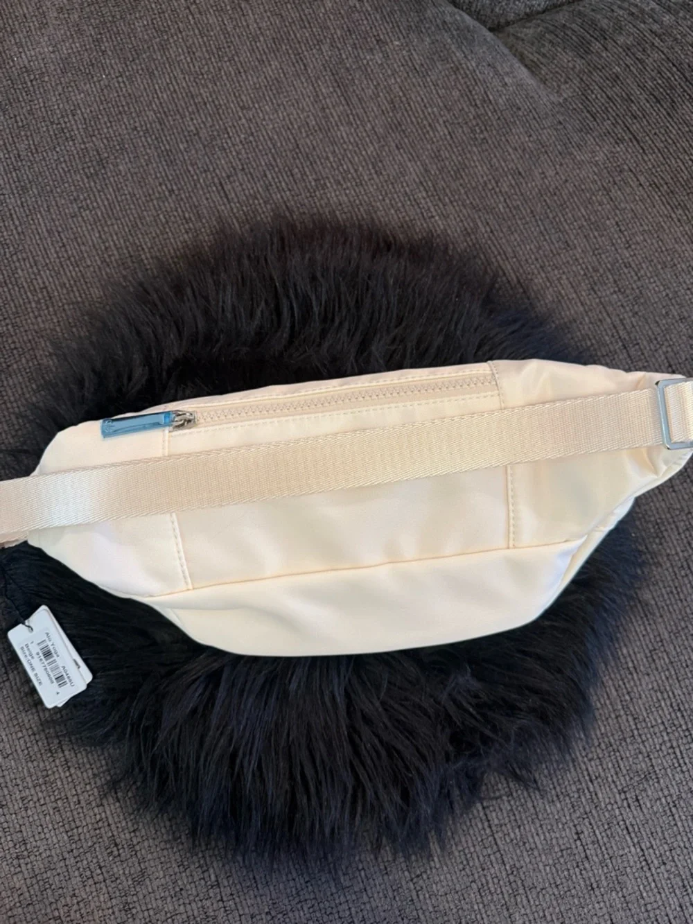 ALO Yoga Cream/ Beige Crossbody Waist Bag
